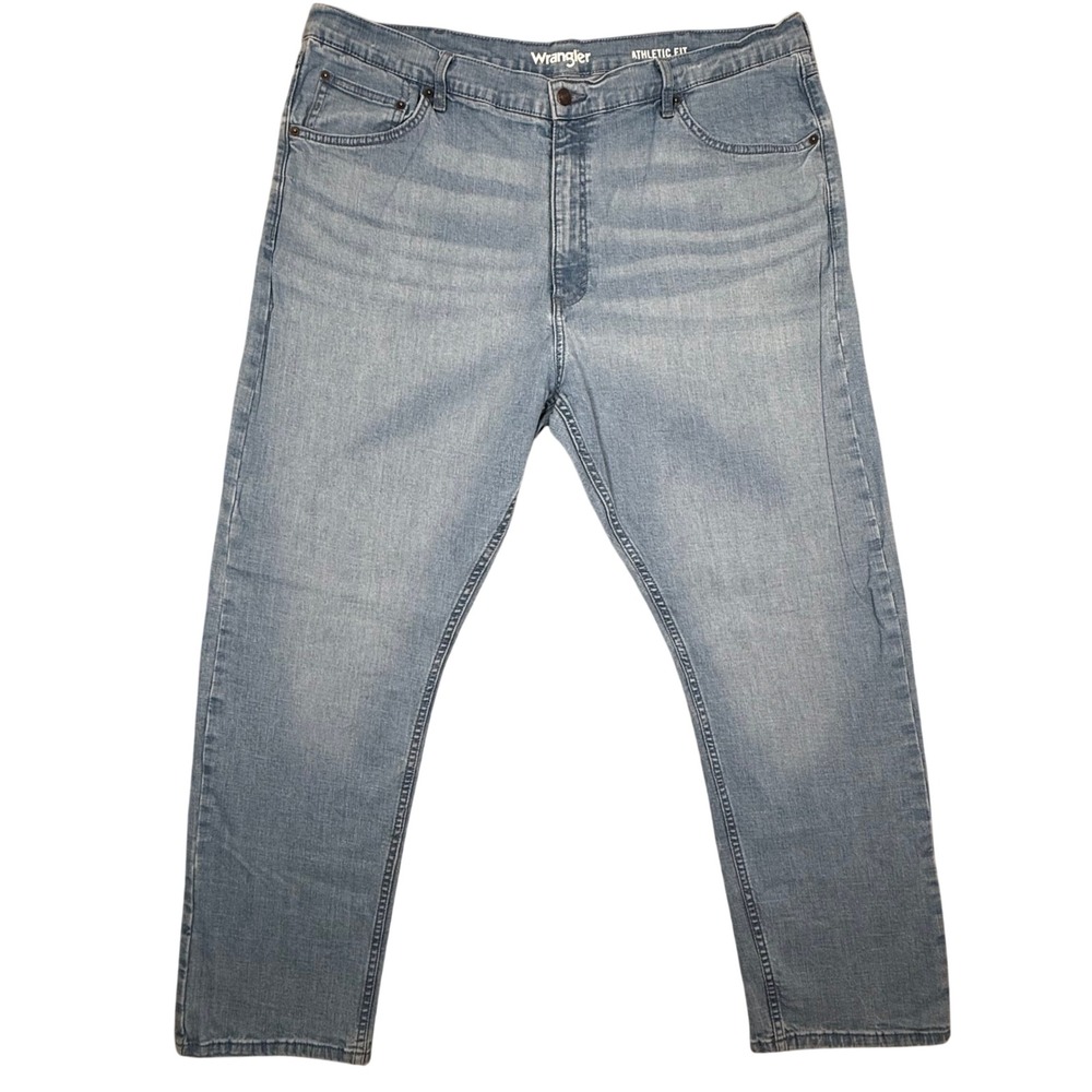 Wrangler Jeans Mens 42x30 Light Blue Athletic Fit EUC Stretch Denim 112317148